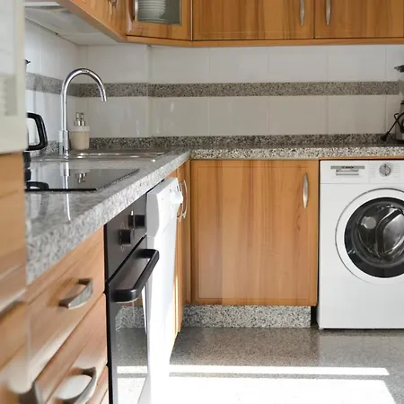 Daire Luxury With Sea Views Private Parking And Terrace